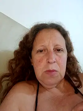 nikiarg Adlı Modelin Canlı Sohbet Odası