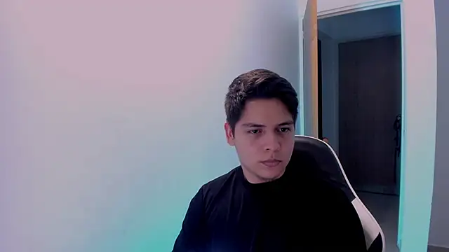 Živá chatovací místnost Asta_YunoXXX