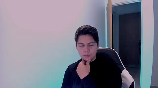 Asta_YunoXXX Cameră chat live