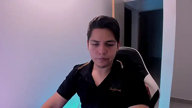 Pokój czatu na żywo – Asta_YunoXXX
