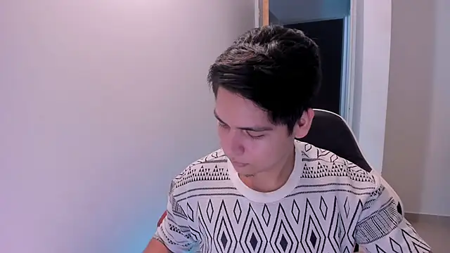 חדר צ'אט בשידור חי של Asta_YunoXXX