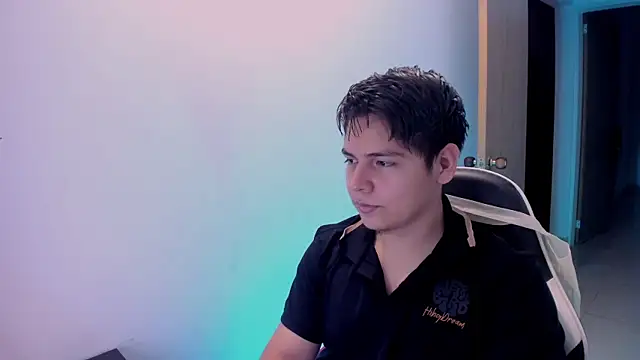 Онлайн чат Asta_YunoXXX
