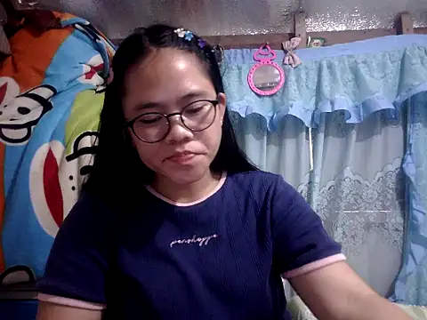 xxdreamgirl69's Live Chat Room