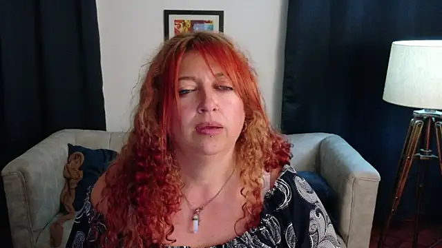 MilfArlet Cameră chat live