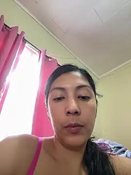 mia_gonzalez69 Adlı Modelin Canlı Sohbet Odası