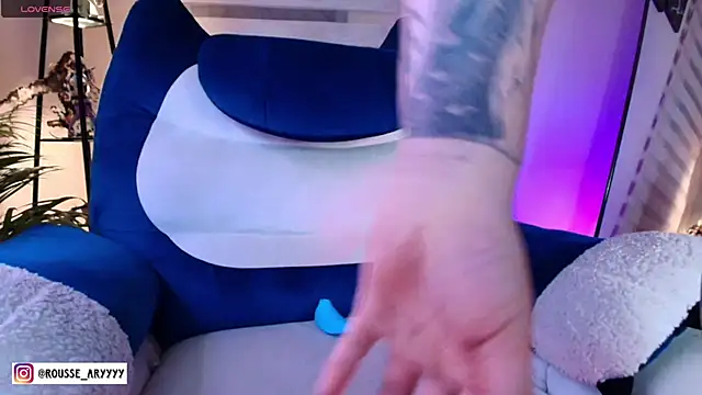 Sala de chat ao vivo de AryRousse