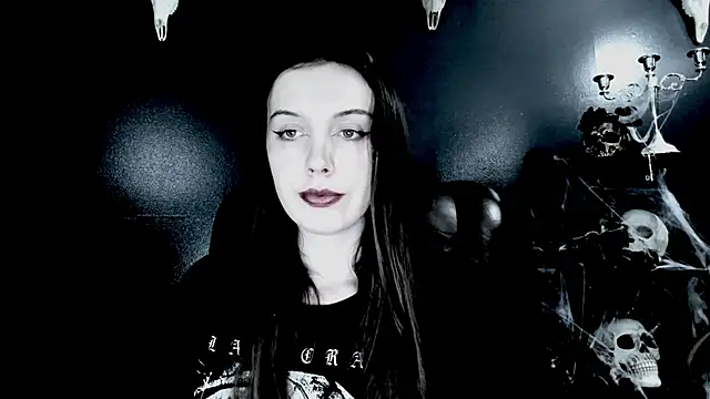 Živá chatovací místnost TheDomina