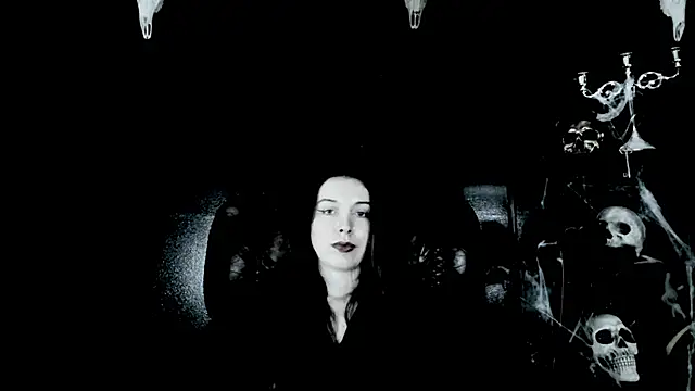 TheDomina Live chatroom