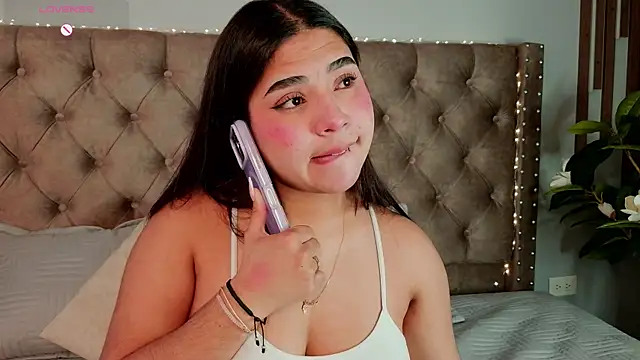 Mylarossi Cameră chat live