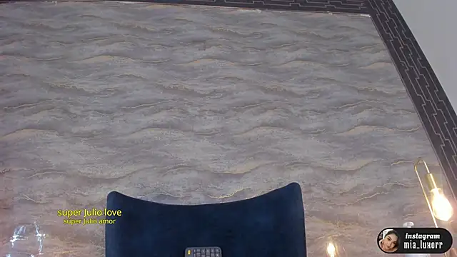 Mia_Luxor Cameră chat live