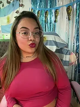 Lindalatina2001 – Naživo XXX chat