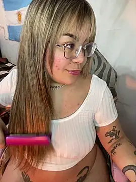 Lindalatina2001 Live Chatrum