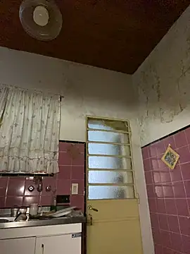 Živá chatovací místnost Petebulimia