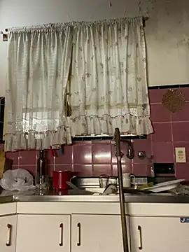 Živá chatovací místnost Petebulimia