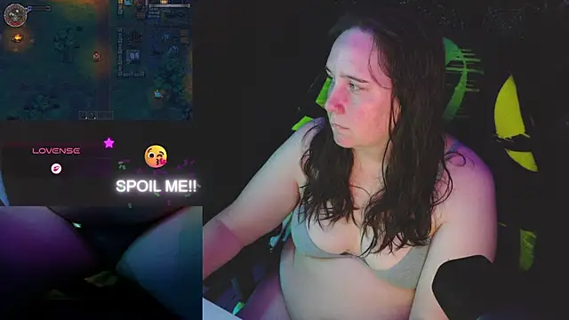 GooningMILF69 чат на живо