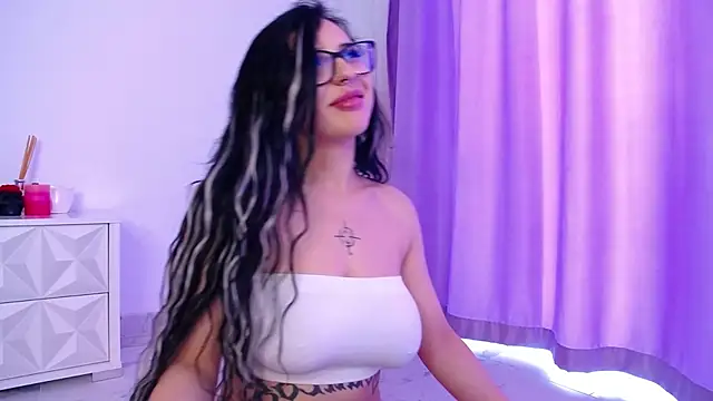 RavenFoxxy Live Chatraum