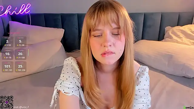 Victori_Fox লাইভ চ্যাট রুম