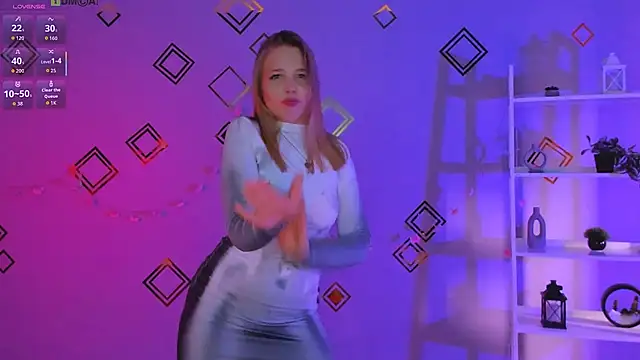 חדר צ'אט בשידור חי של teya_starling