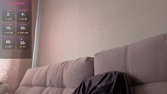 lololozhechka Live Chatraum