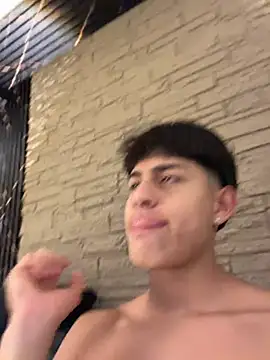 عرض كام Lander_Cruz
