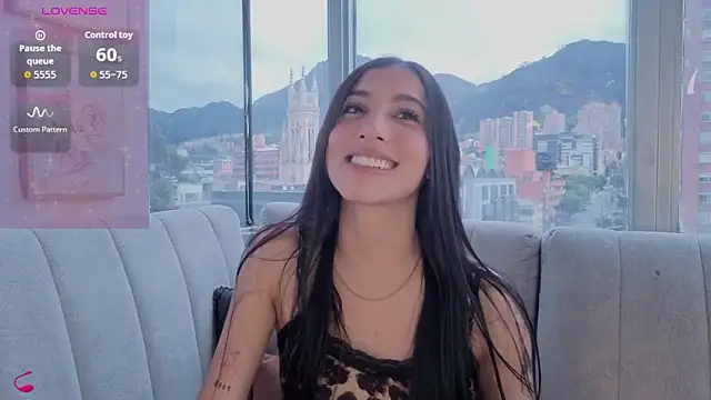 غرفة دردشة lya__brown المباشرة