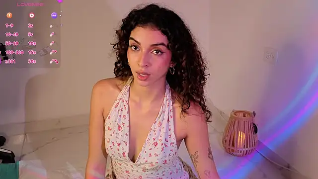 Anne_Wyntheris' Live Chat Room