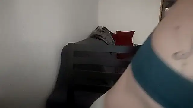 Živá chatovací místnost jadebratz23
