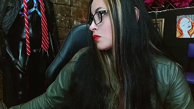 LunaTikka – live chatrum