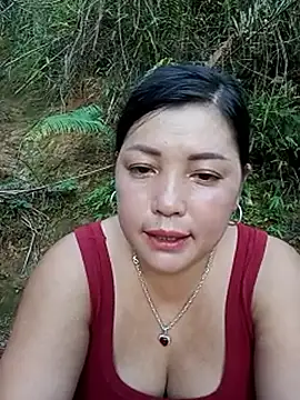 sary-hot2x's Live Chat Room