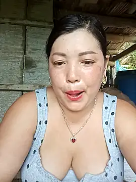 sary-hot2x's Live Chat Room
