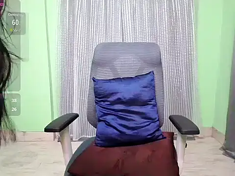 Spit_queen_ Cameră chat live