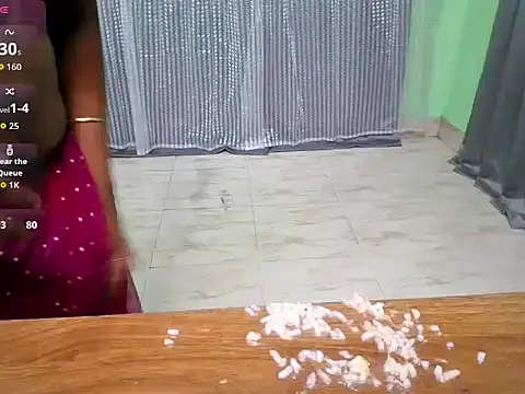 Pokój czatu na żywo – Spit_queen_