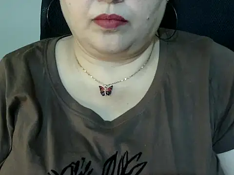 Soniya_Sha Adlı Modelin Canlı Sohbet Odası