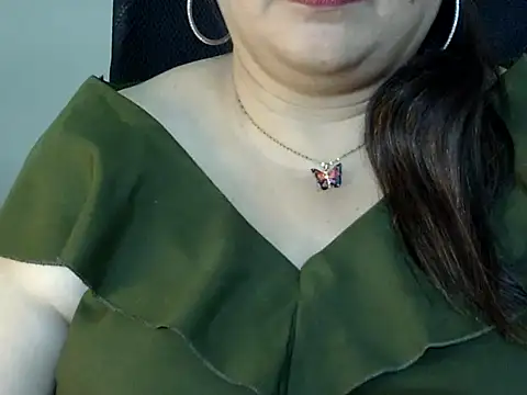 Soniya_Sha Adlı Modelin Canlı Sohbet Odası