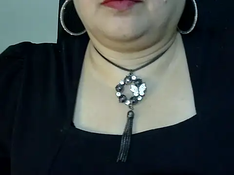Soniya_Sha Adlı Modelin Canlı Sohbet Odası