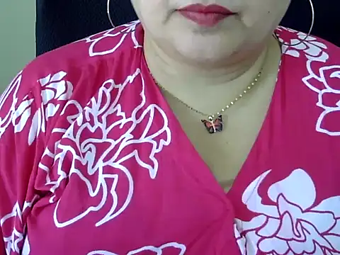 Soniya_Sha's Live Chat Room