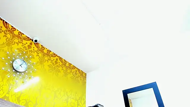 Samantha_Ortiz69 élő chatszobája