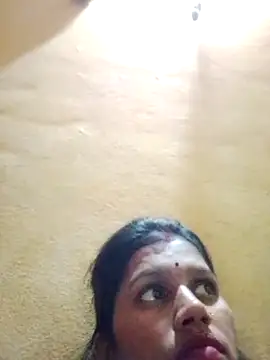 Misthi_hot Live Chatraum