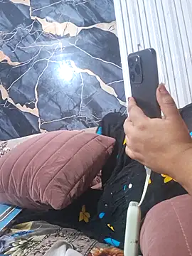 Chatroom en direct de desiriya14