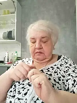 HapinessLovee Adlı Modelin Canlı Sohbet Odası