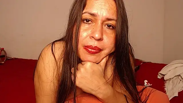 חדר צ'אט בשידור חי של _SEXY_MATURE_