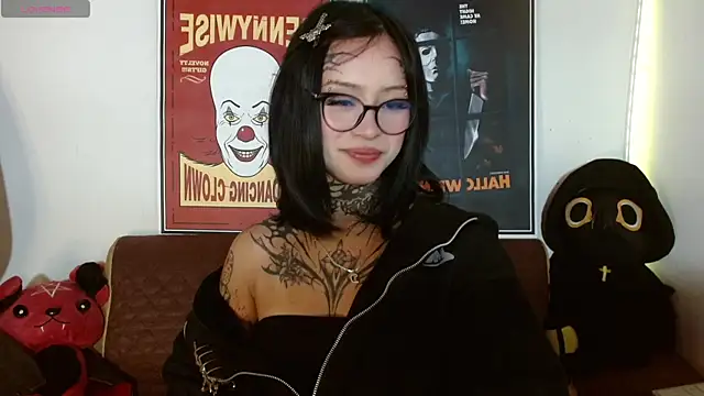 Chat soba uživo modela doll__bella