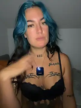 savana_xo's Live Chat Room