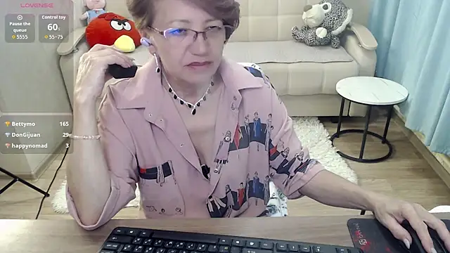ห้องแชทสดของ hot_woman04