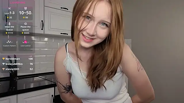 ห้องแชทสดของ EvaaAnderson