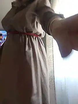 AhlyssaLove1155's Live Chat Room