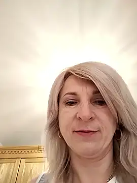 Chat ao vivo de AhlyssaLove1155