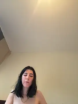 Nastygirl03 live-chat rom
