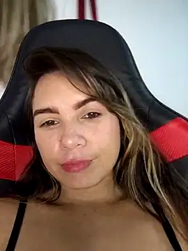 Chat ao vivo de Charlott_smi