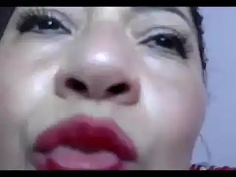mariajosebarrazaa's Live Chat Room